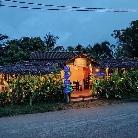 Leen Tangalle Ngoại thất bức ảnh