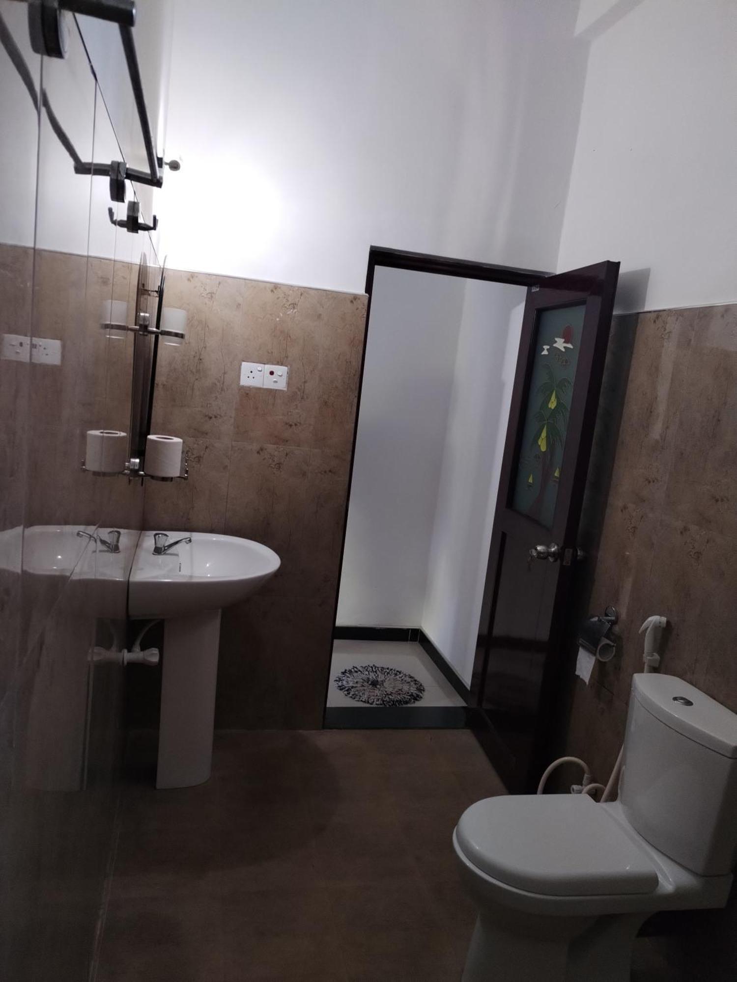Leen Tangalle Ngoại thất bức ảnh