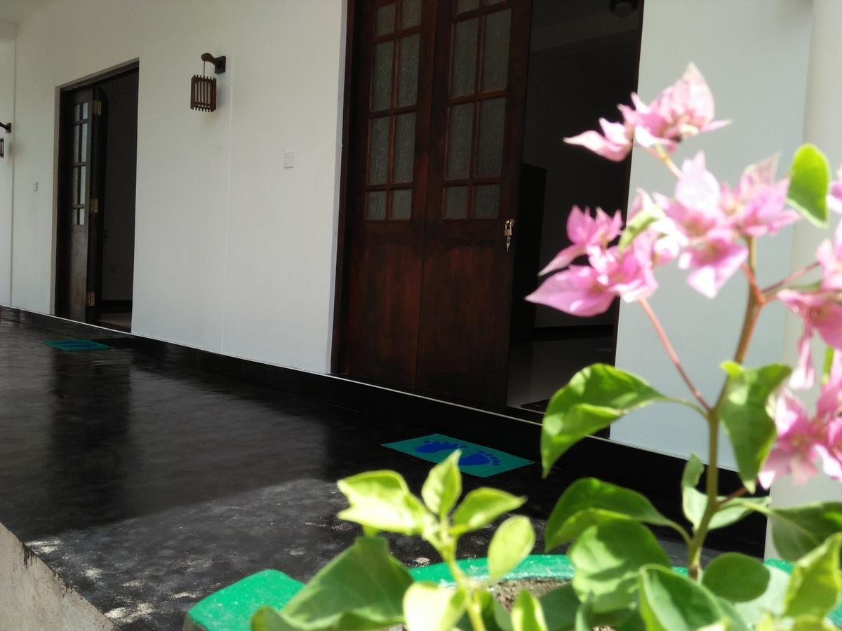Leen Tangalle Ngoại thất bức ảnh
